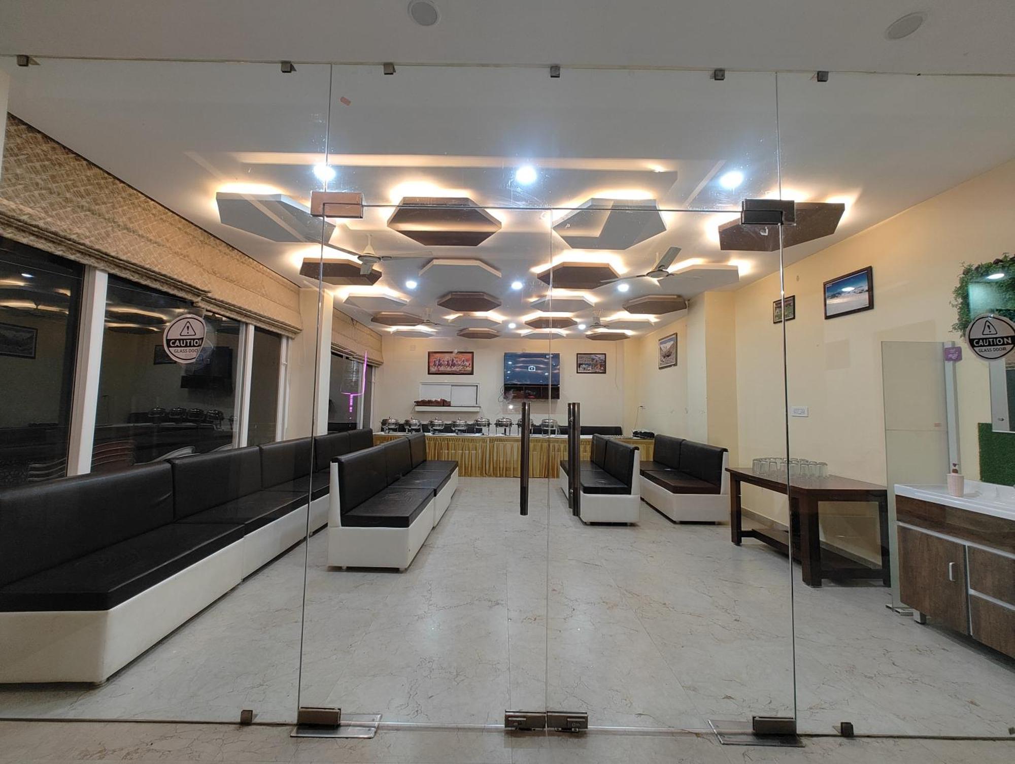 Hotel Anantam Residency Uttarkashi Ngoại thất bức ảnh