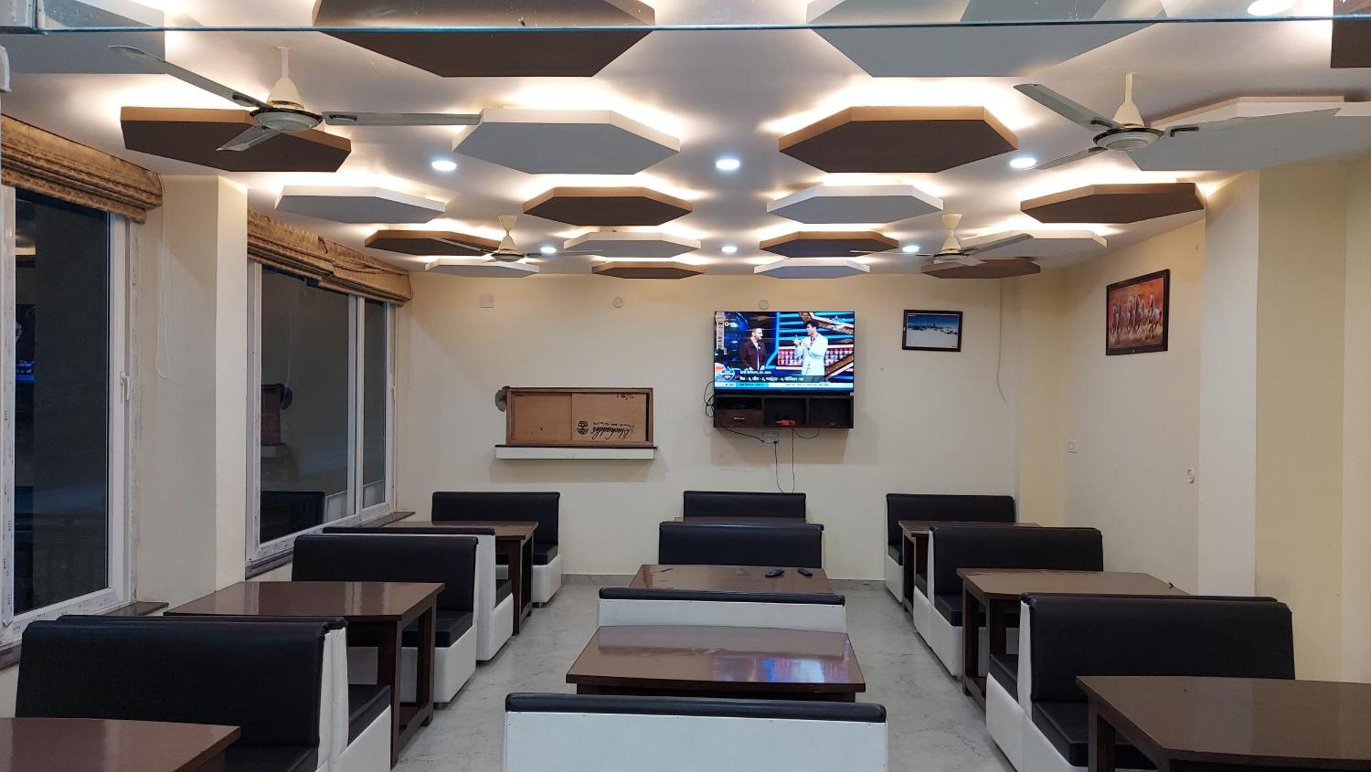 Hotel Anantam Residency Uttarkashi Ngoại thất bức ảnh