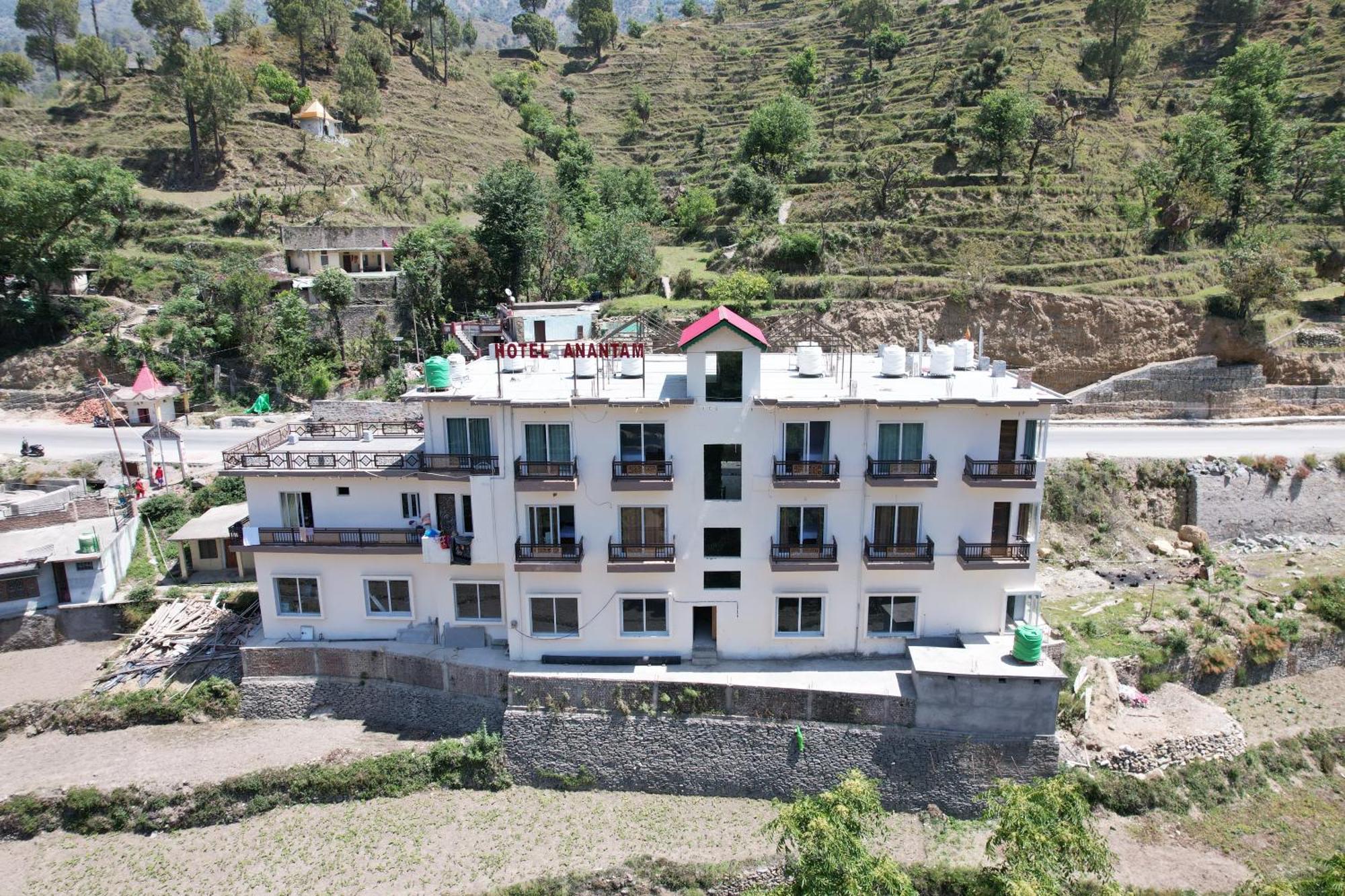 Hotel Anantam Residency Uttarkashi Ngoại thất bức ảnh